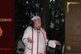 Episode 24: Guest Ian Corrigan talks about Non-Grimoric Evocation, Being a Druid, Starwood and ADF